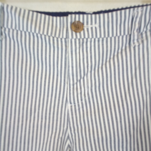 Old Navy Blue White Striped Flat Front Shorts Size 12 - Picture 2 of 4